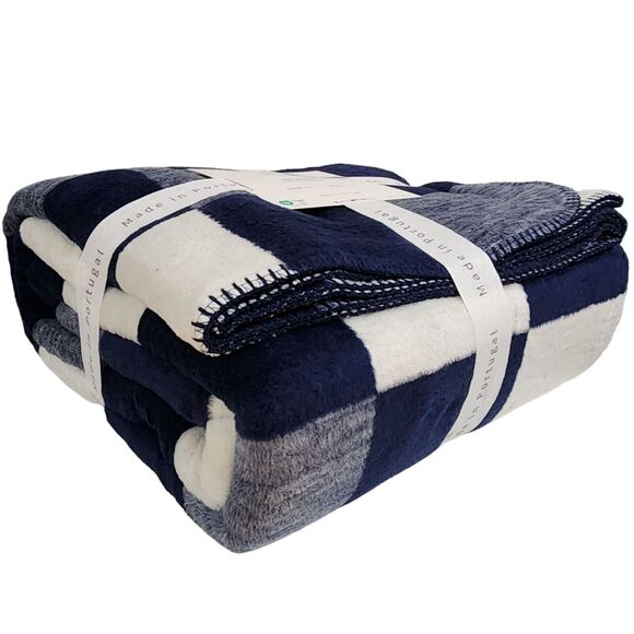 Docofil White King Size Soft Blanket Cotton Blend Blue White Made In Portugal - Picture 4 of 6